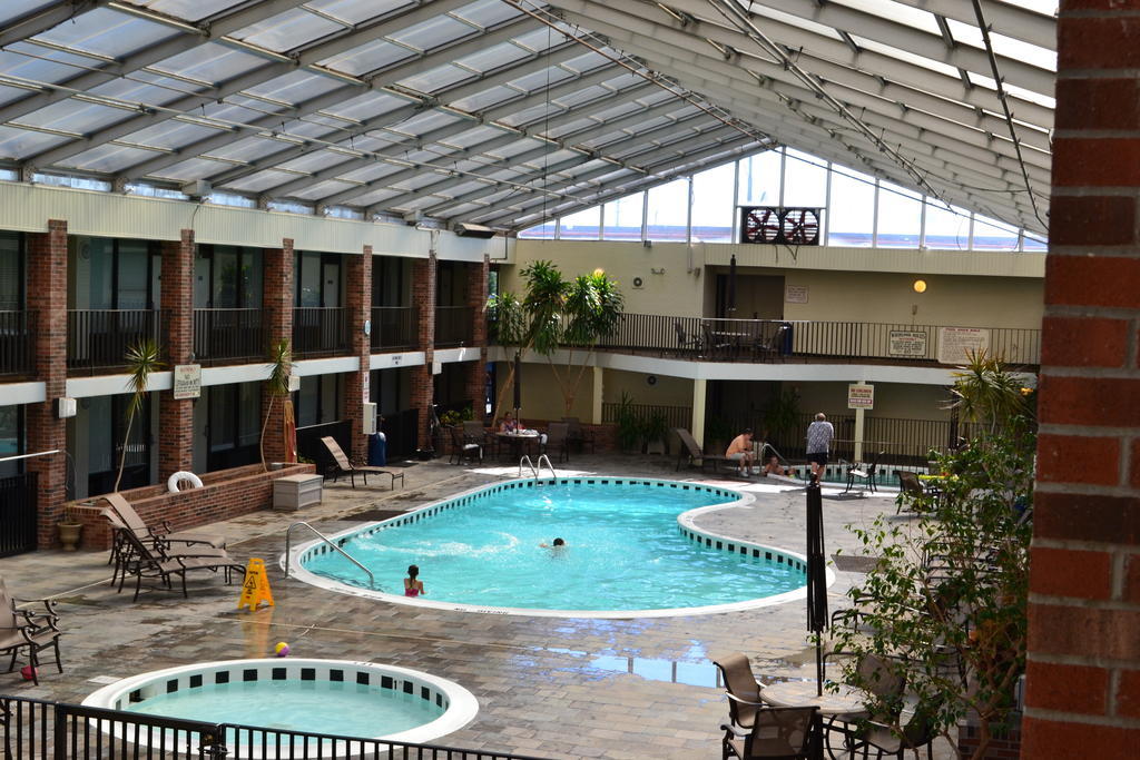 Jameson Inn & Suites โบว์ลิงกรีน ภายนอก รูปภาพ